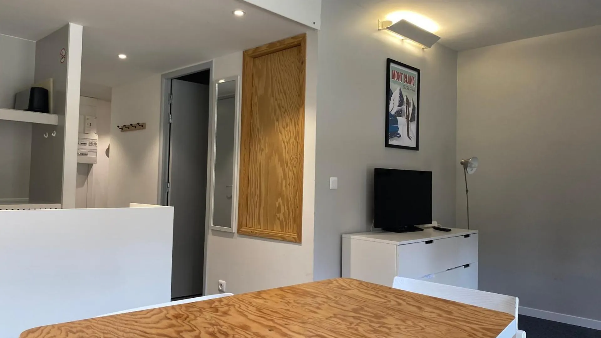 Studio Calme Renove, Balcon, Wifi, Parking Inclus, Proche Transarc Et Commerces - Fr-1-346-345 Les Arcs